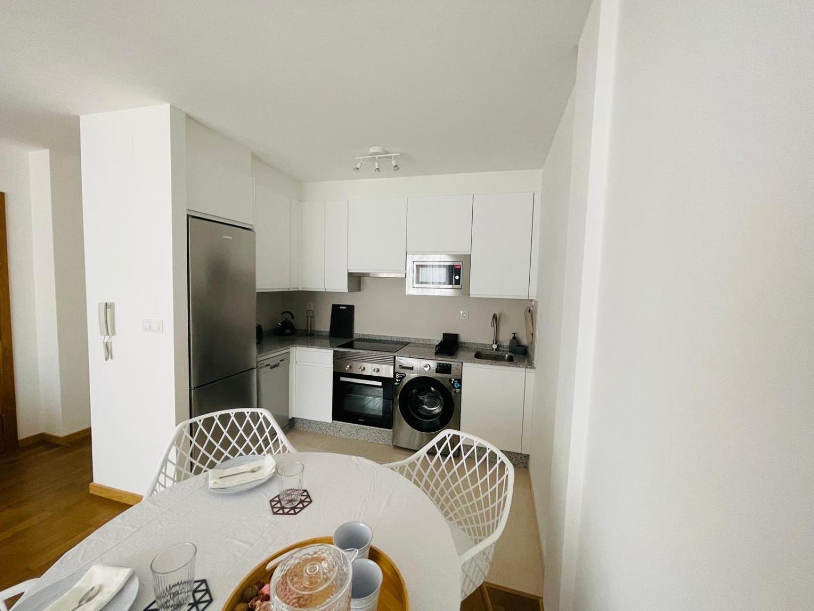 Apartamento Beirada 1 En Porto De Portocubelo Con Parking Lira  Exterior photo